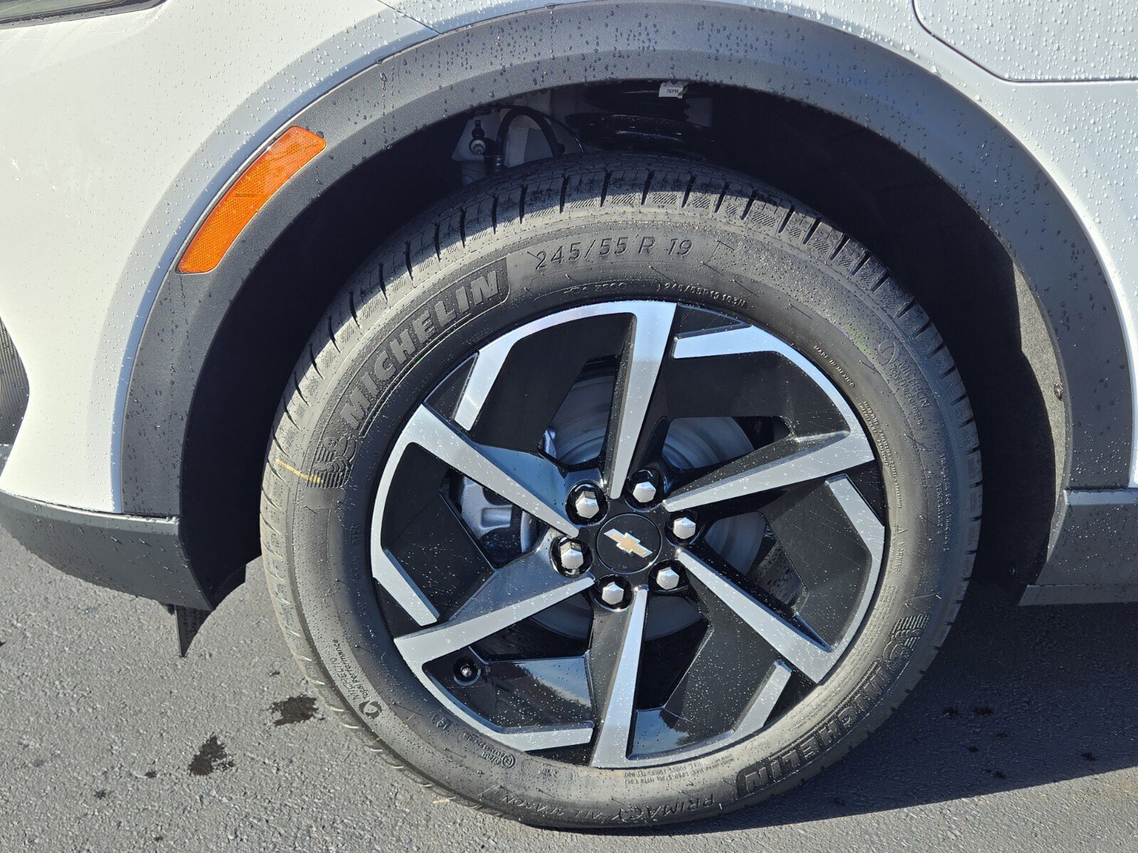 New 2026 Chevrolet Equinox EV LT AWD/4WD image 4
