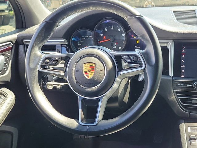 Used 2020 Porsche Macan image 17