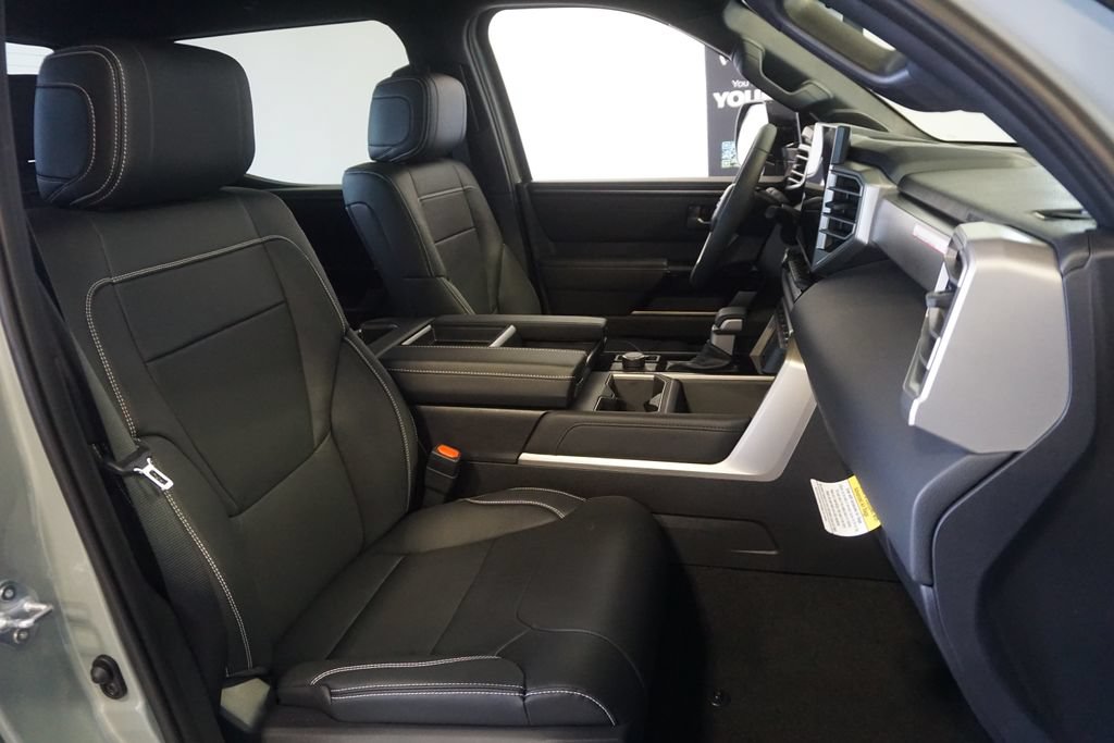 New 2026 Toyota Tundra Limited AWD/4WD image 25