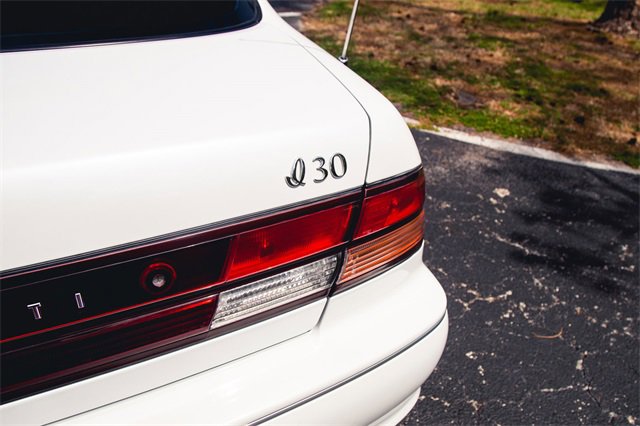 Used 1996 INFINITI I30 image 22