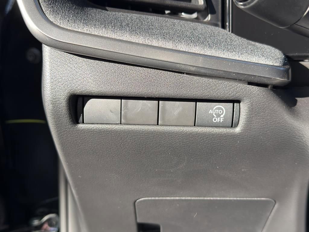 New 2026 Nissan Kicks SV image 21