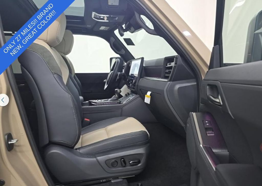 Used 2026 Lexus GX 550 AWD/4WD image 7