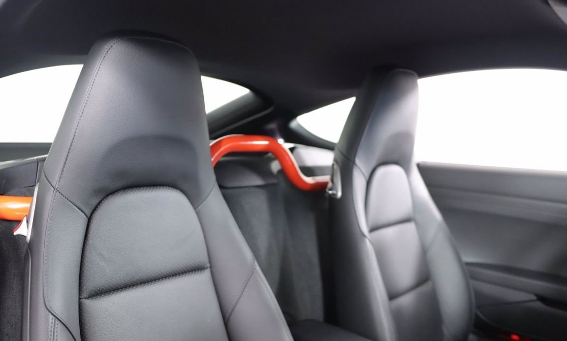 Used 2019 Porsche 718 Cayman S RWD image 13