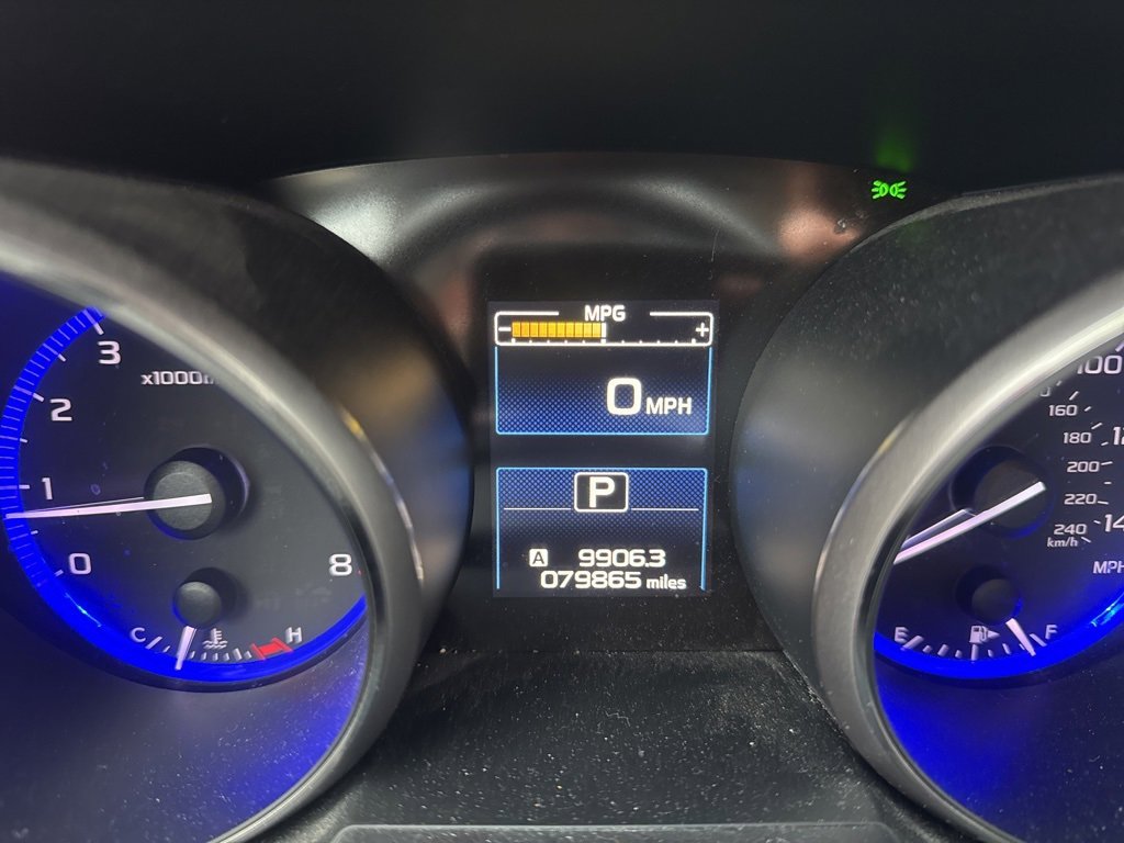 Used 2016 Subaru Legacy 2.5i Limited image 3