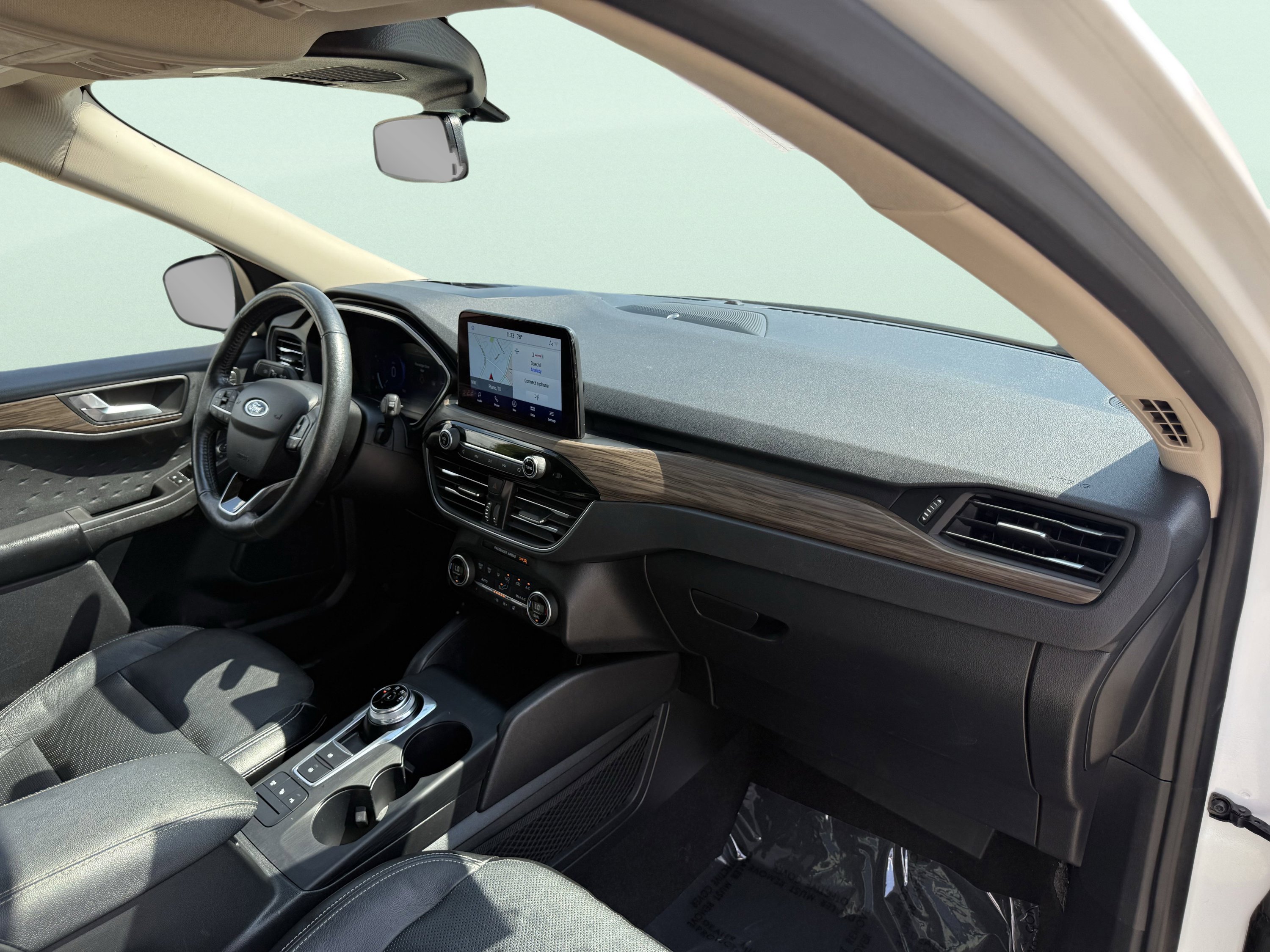 Used 2020 Ford Escape Titanium image 50