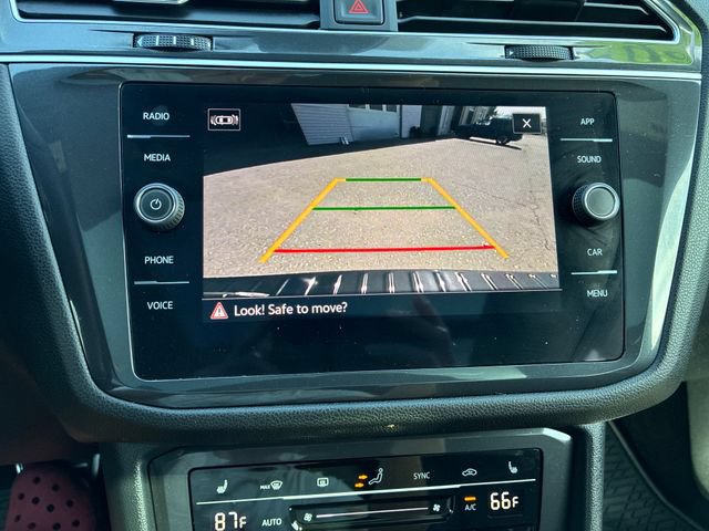 Used 2024 Volkswagen Tiguan SE R-Line FWD image 19