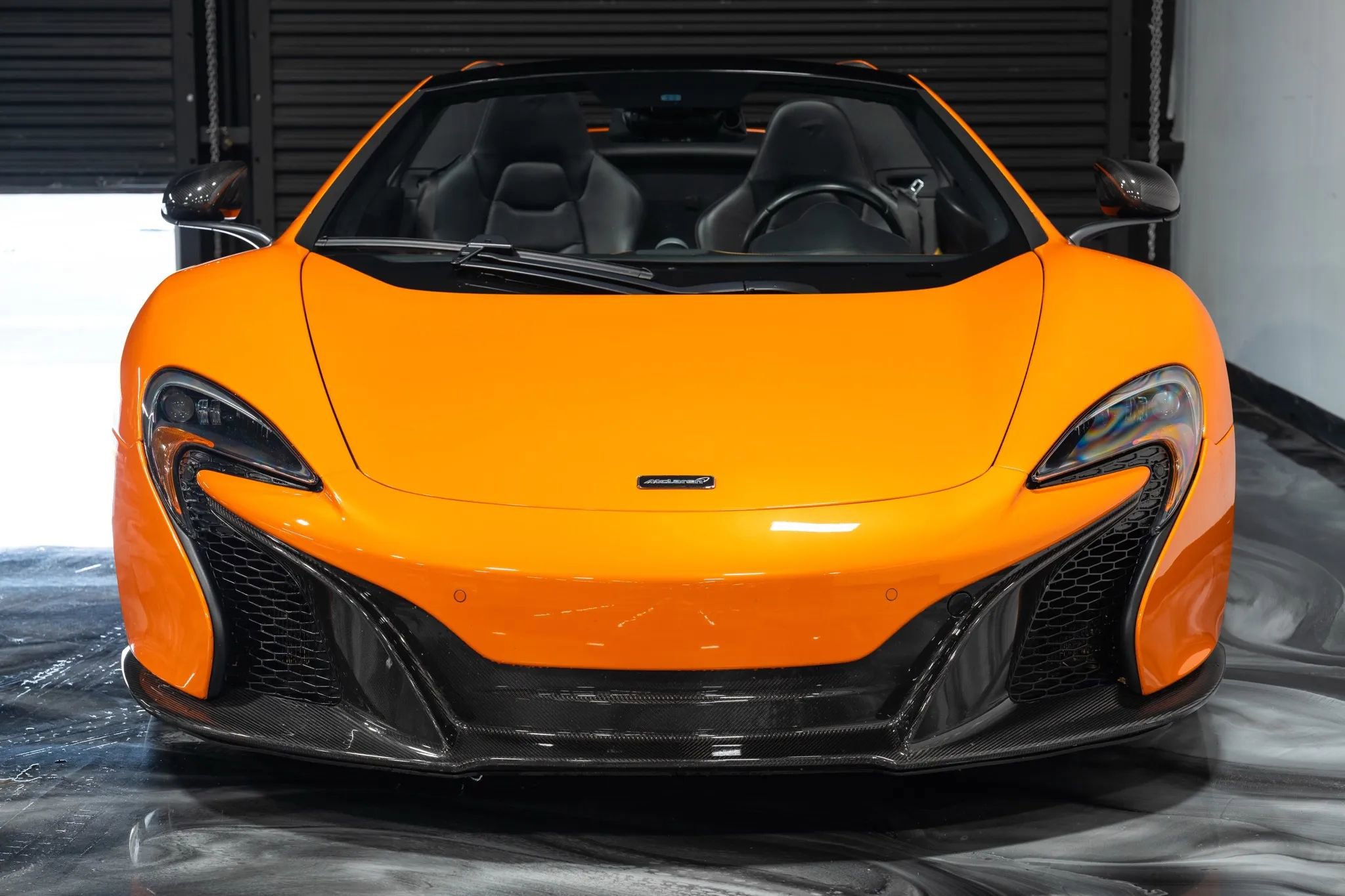 Used 2016 McLaren 650S Spider image 2
