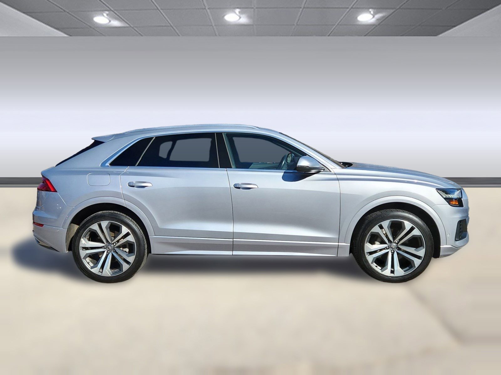 Used 2021 Audi Q8 Premium Plus w/ Premium Plus Package image 8