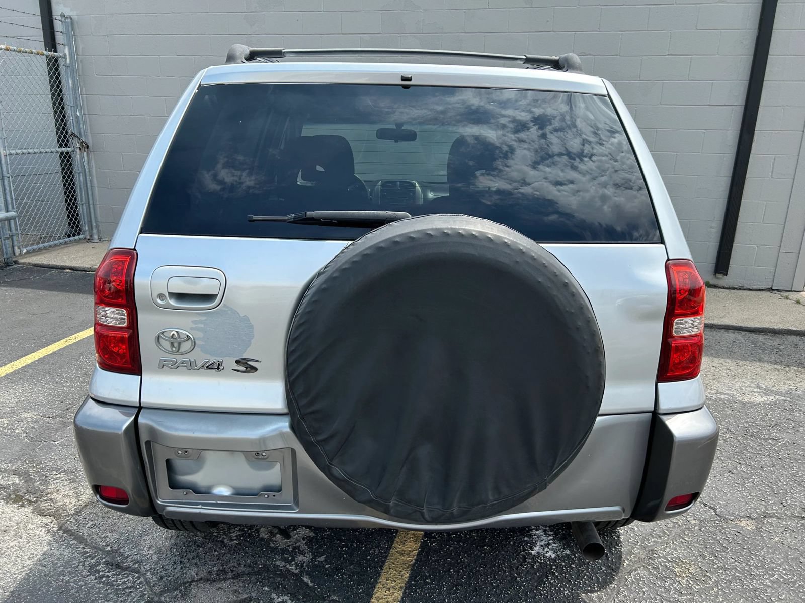 Used 2005 Toyota RAV4 2WD w/ Sport Pkg image 7