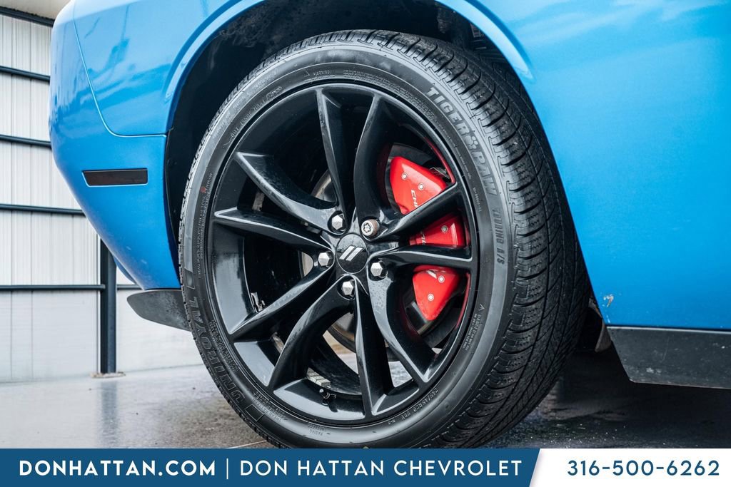Used 2018 Dodge Challenger SXT w/ Blacktop Package RWD image 32
