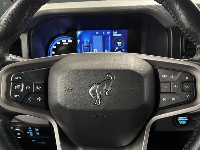 Used 2022 Ford Bronco Black Diamond image 15