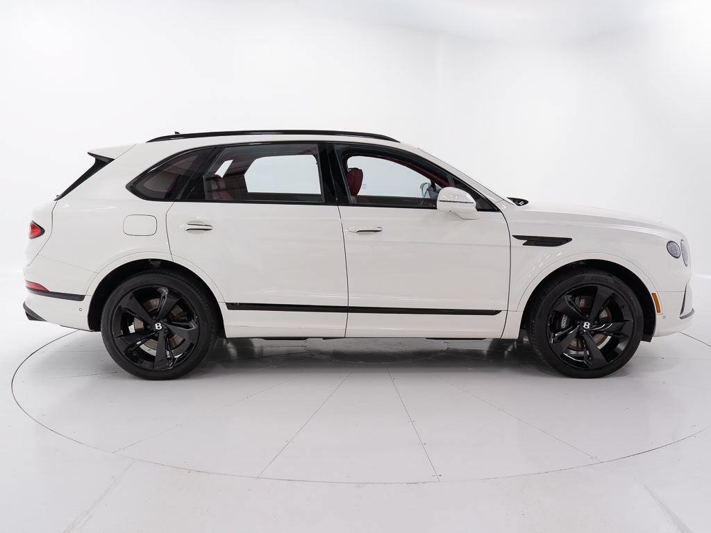Certified 2023 Bentley Bentayga AWD/4WD image 6
