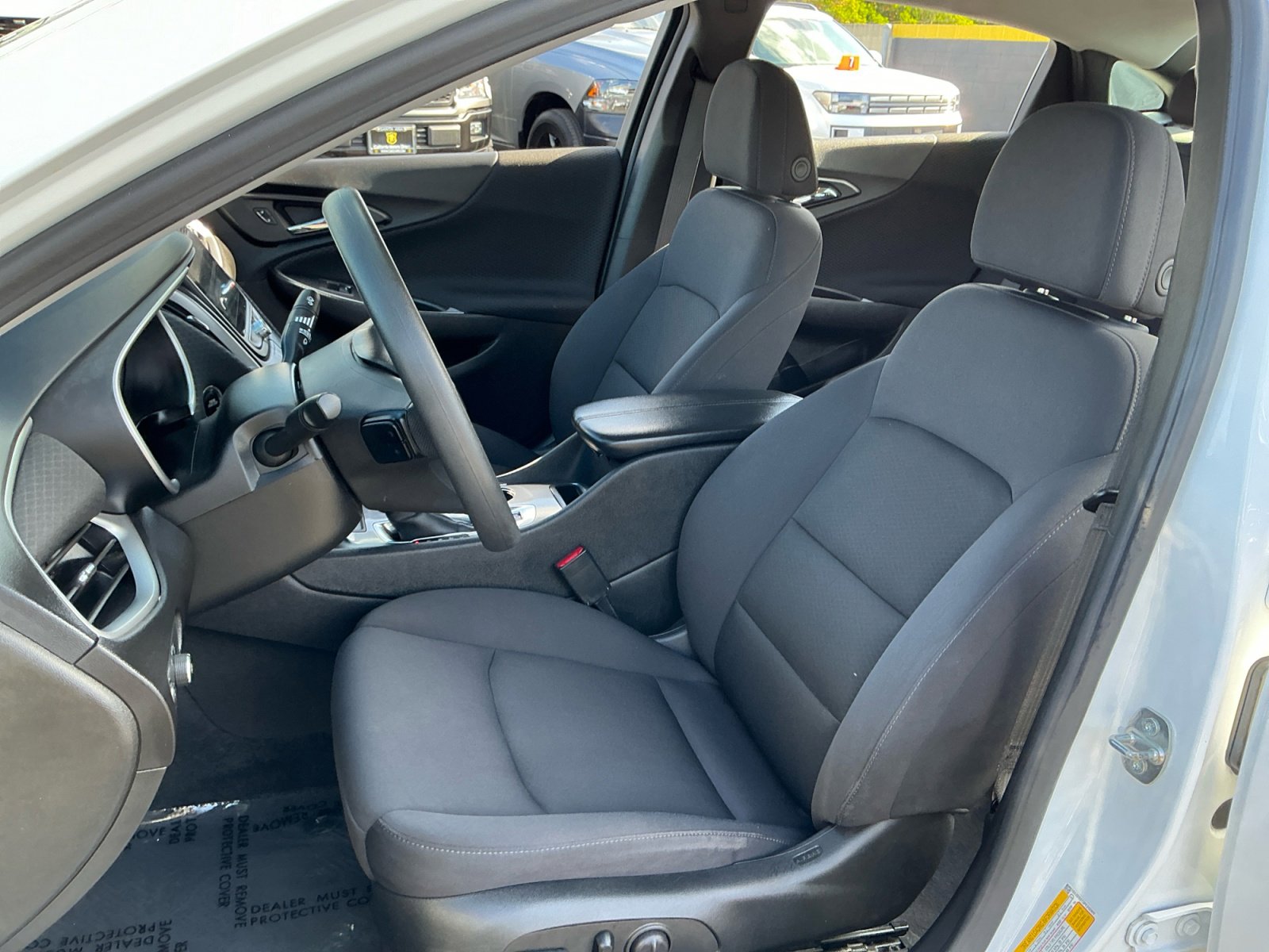 Used 2023 Chevrolet Malibu LT FWD image 19