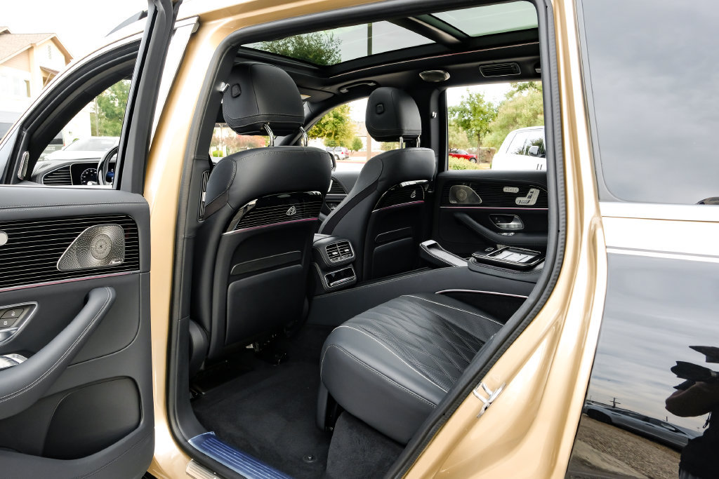 Used 2024 Mercedes-Benz Maybach GLS 600 4MATIC image 50