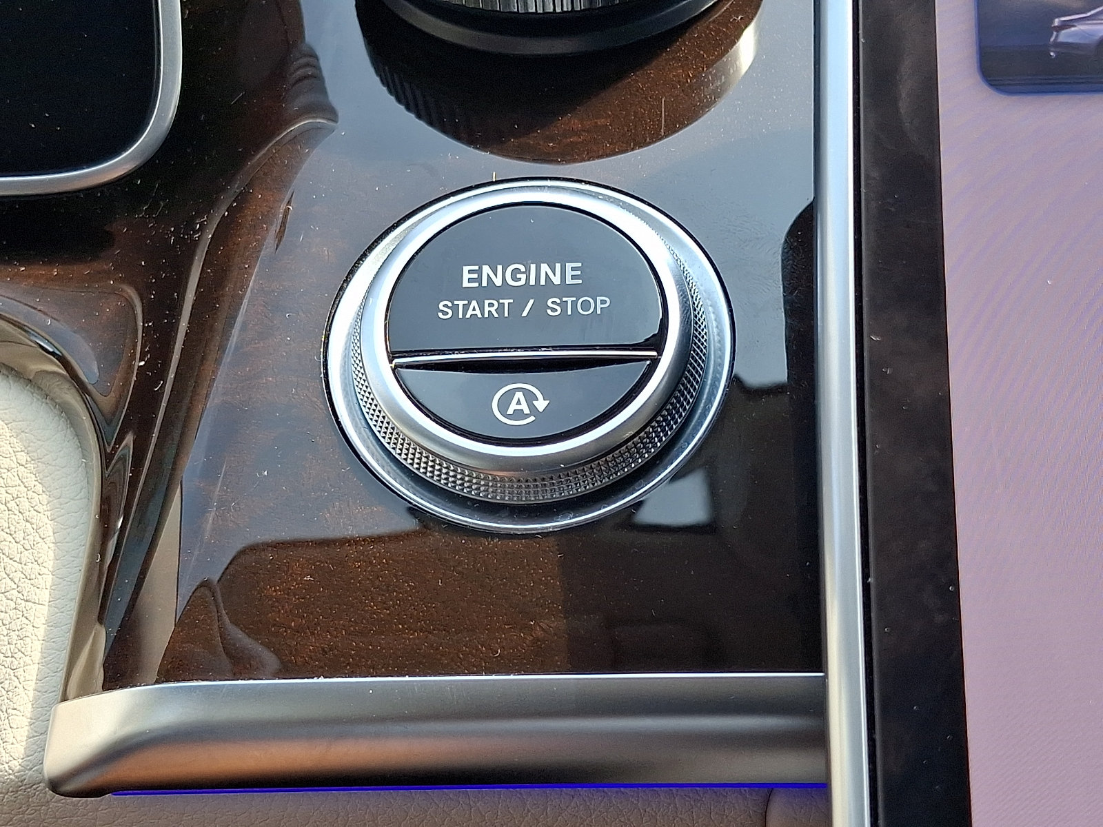 Certified 2023 Mercedes-Benz S 500 4MATIC image 24