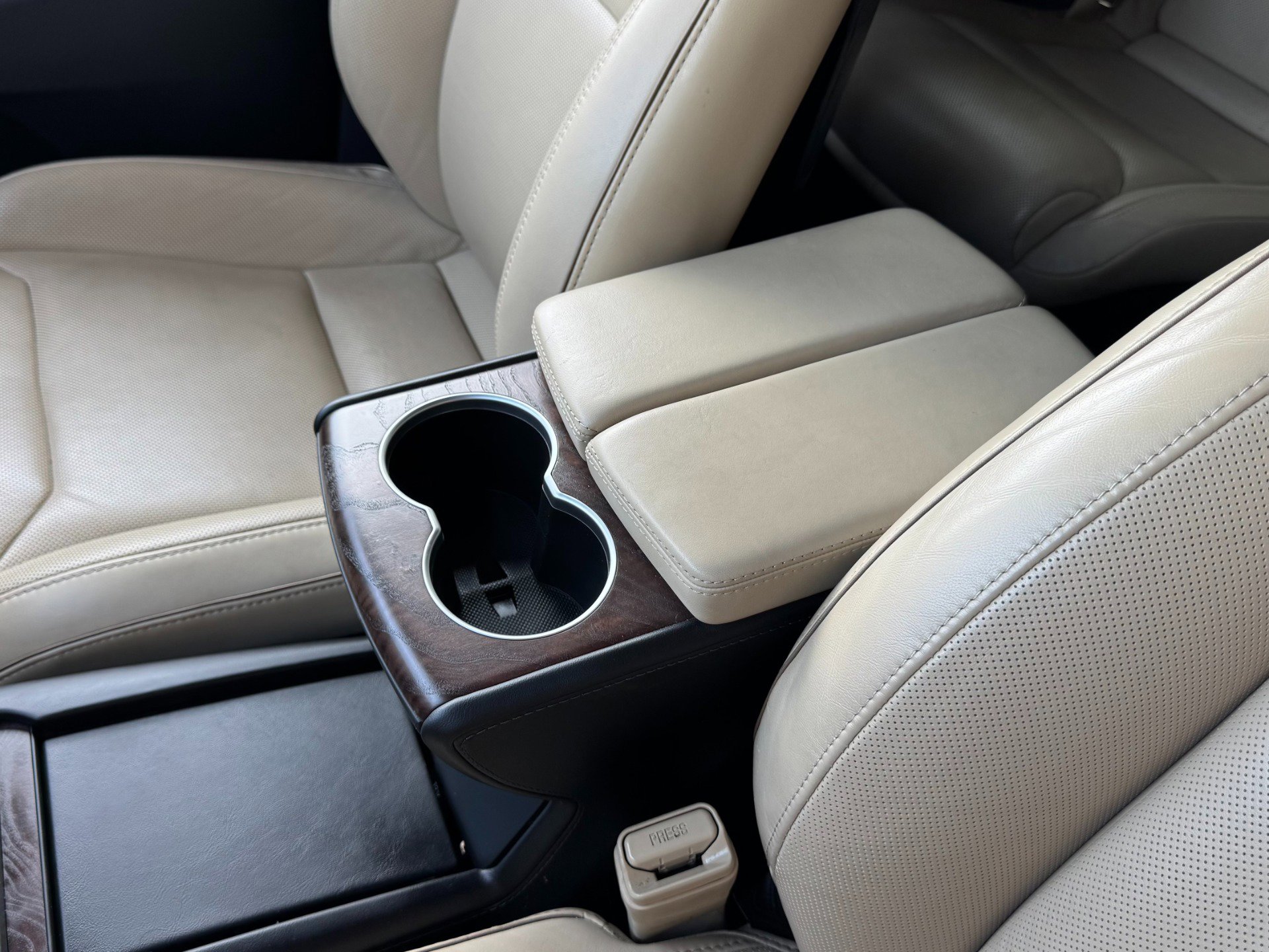 Used 2016 Tesla Model X Performance image 23