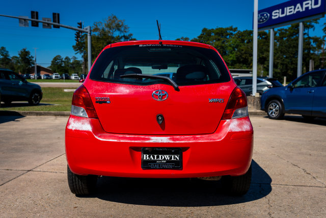 Used 2009 Toyota Yaris 2-Door Hatchback FWD image 5