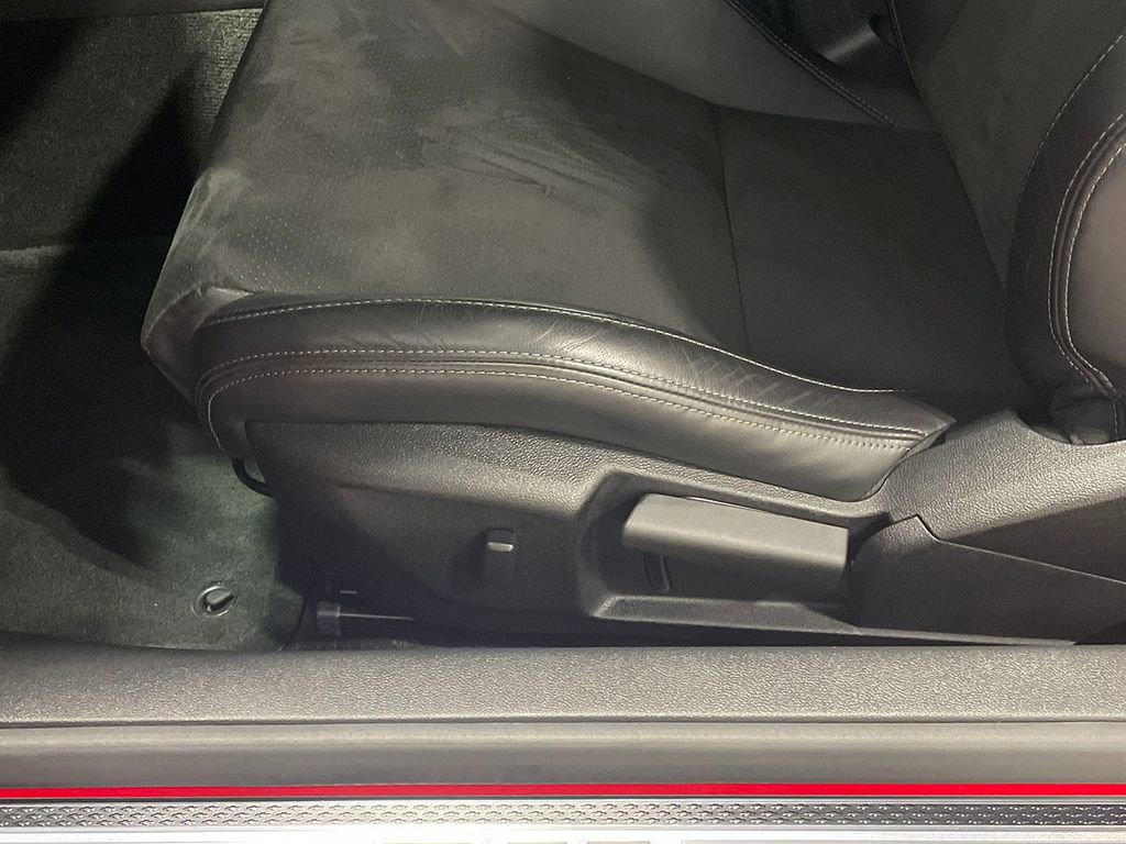 Used 2015 Chevrolet Camaro Z/28 RWD image 63