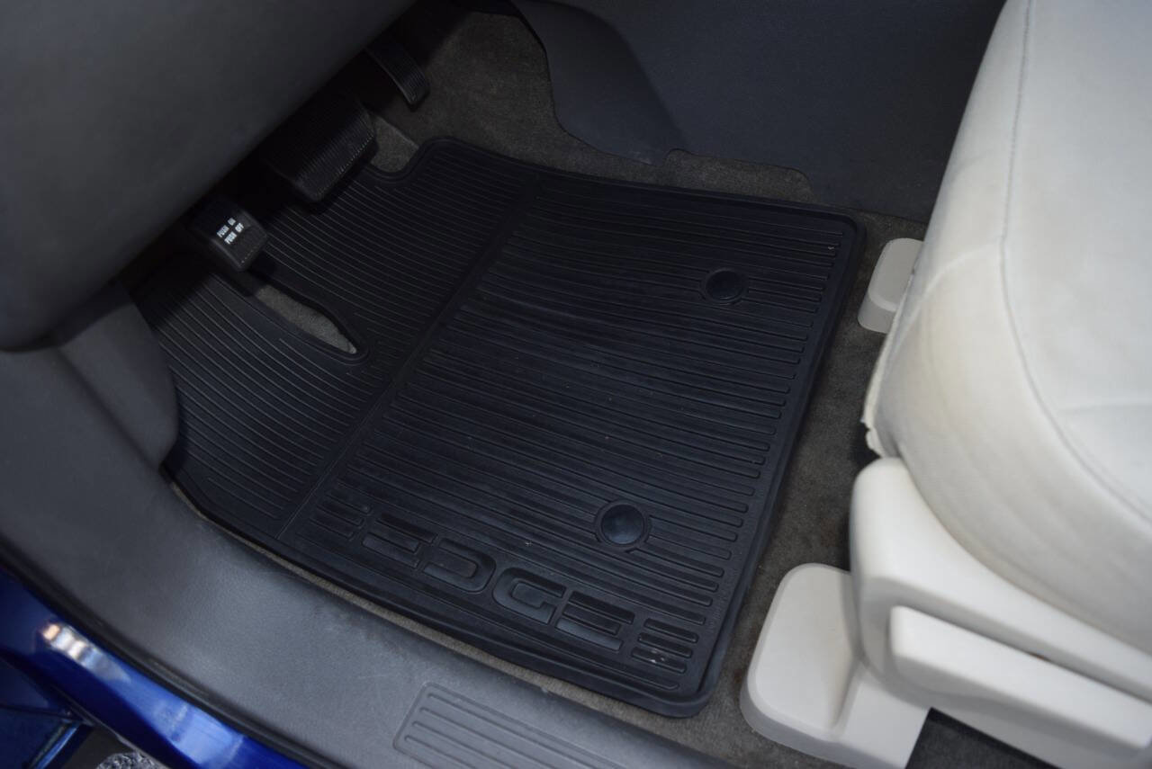 Used 2013 Ford Edge SE image 27