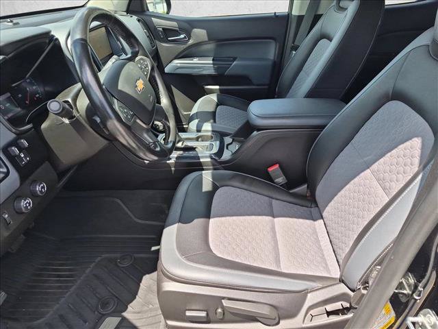 Used 2019 Chevrolet Colorado Z71 AWD/4WD image 17