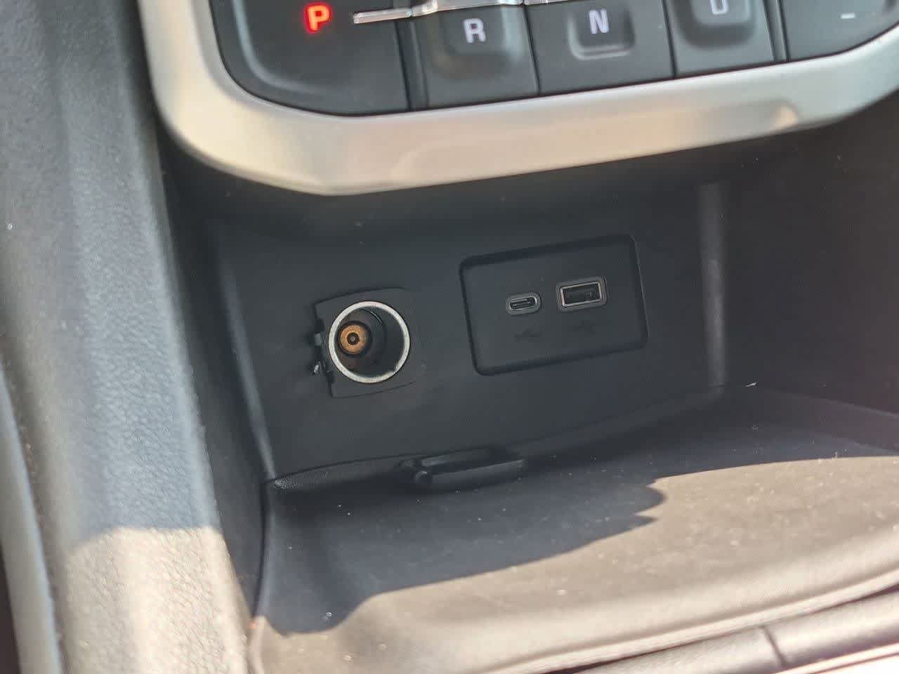 Used 2020 GMC Acadia SLE FWD image 30