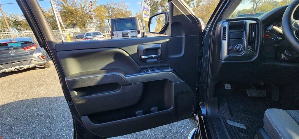 Used 2017 Chevrolet Silverado 1500 LT w/ High Desert Package RWD image 29