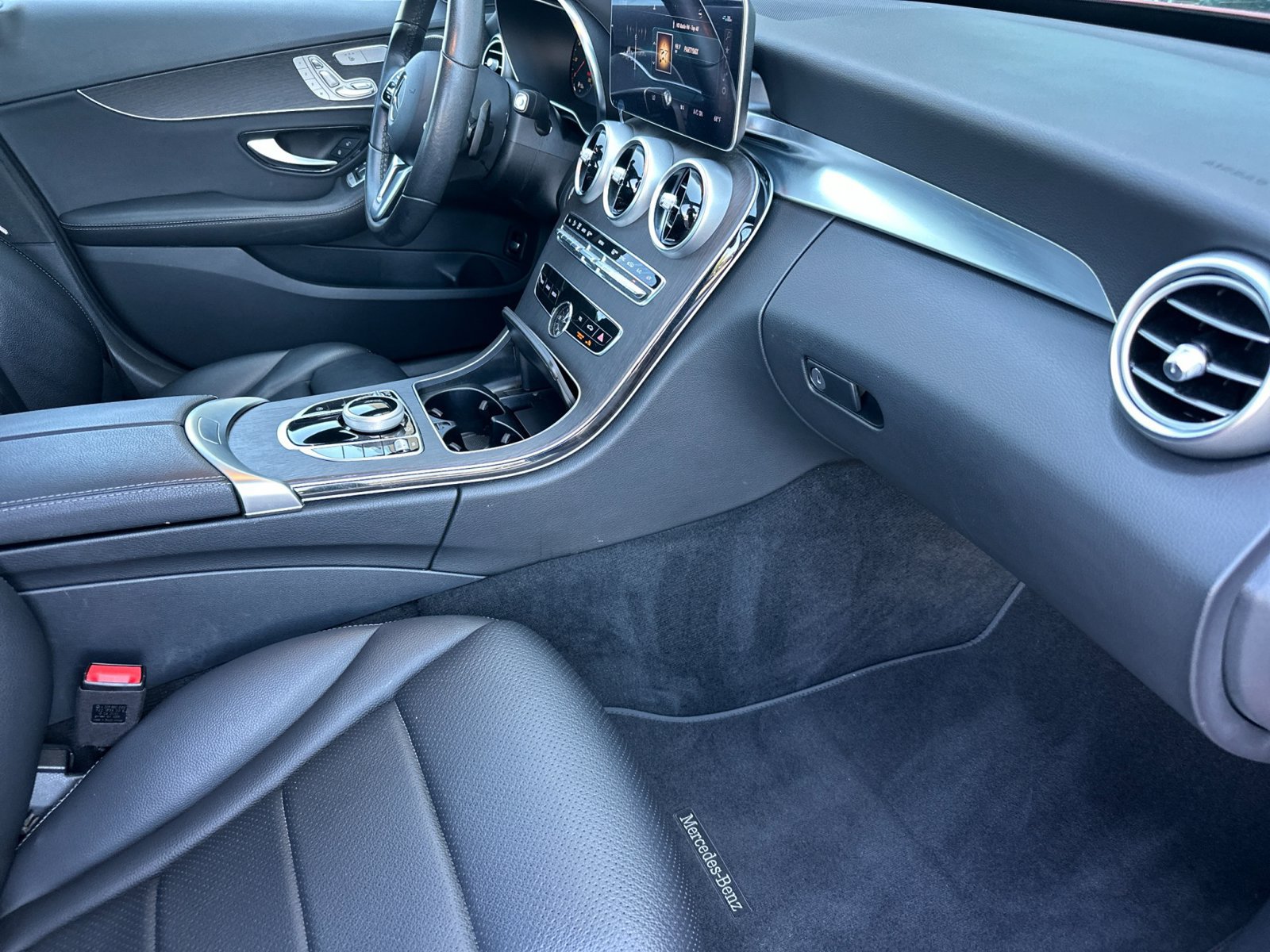 Certified 2021 Mercedes-Benz C 300 Sedan image 17