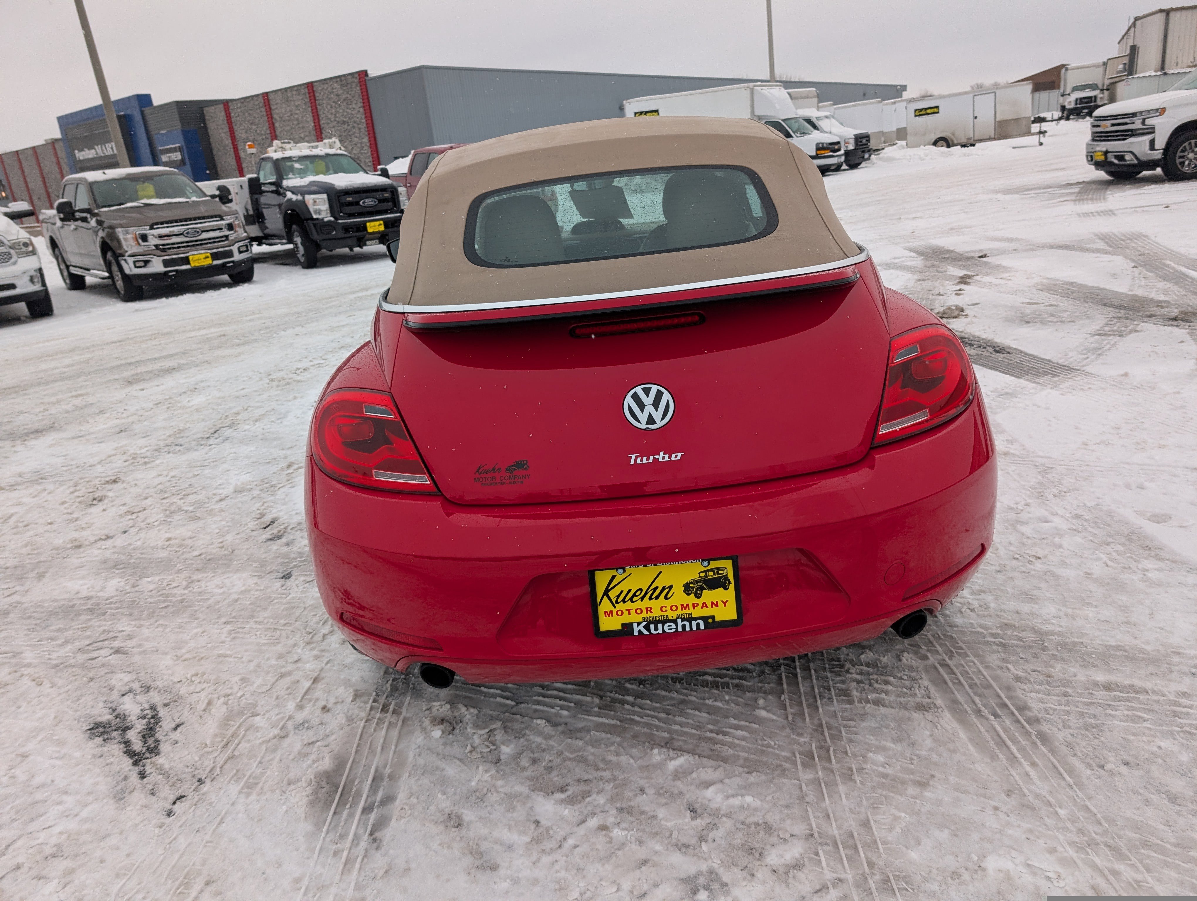 Used 2013 Volkswagen Beetle 2.0T image 7