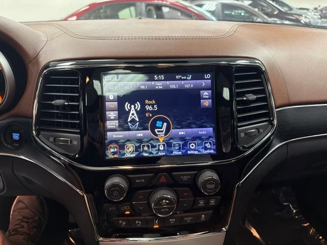 Used 2020 Jeep Grand Cherokee Summit w/ Platinum Series Group AWD/4WD image 22
