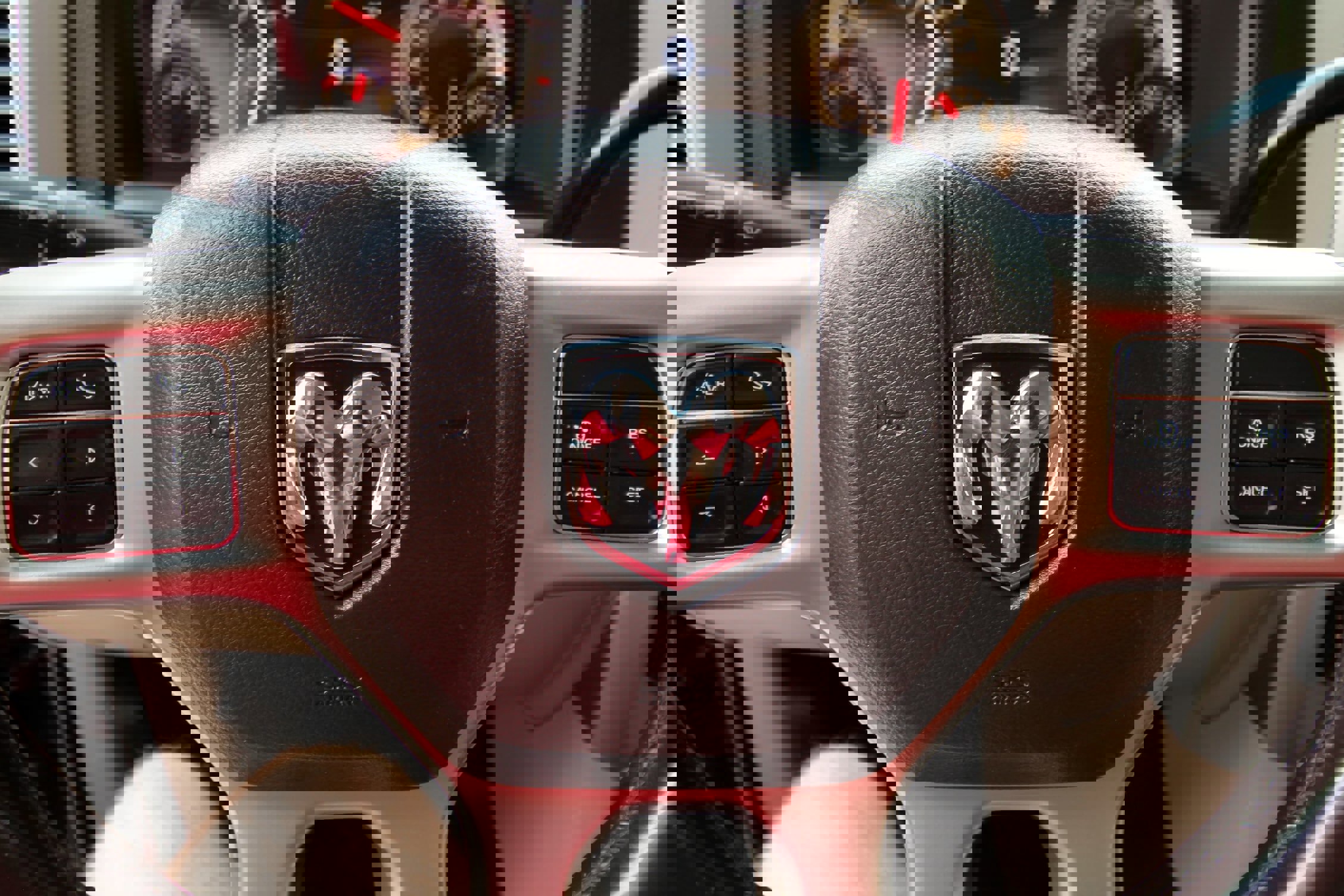 Used 2018 RAM 3500 Laramie image 28