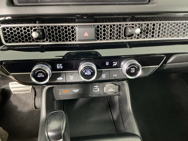 Used 2023 Honda Civic Sport image 18