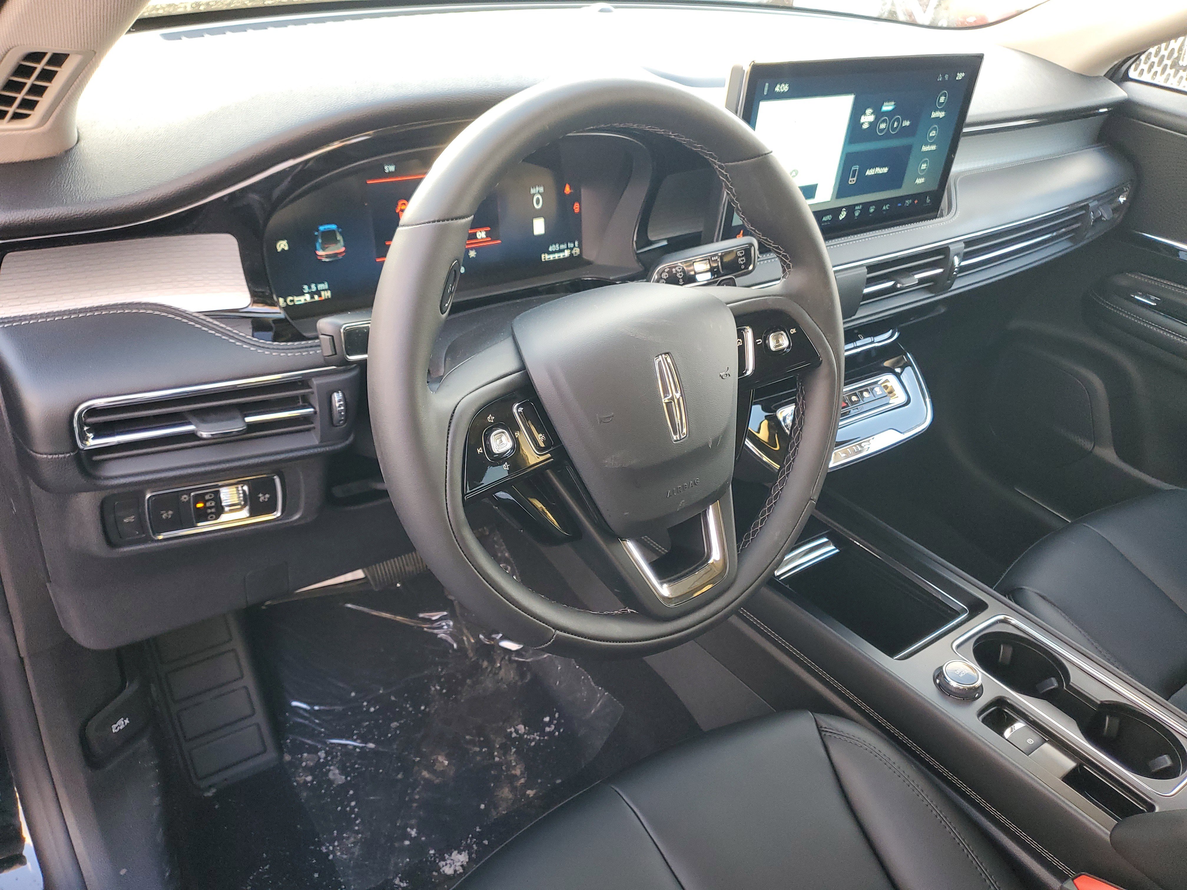 New 2026 Lincoln Corsair Premiere image 12