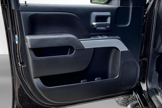 Used 2018 Chevrolet Silverado 1500 LT w/ All Star Edition AWD/4WD image 23