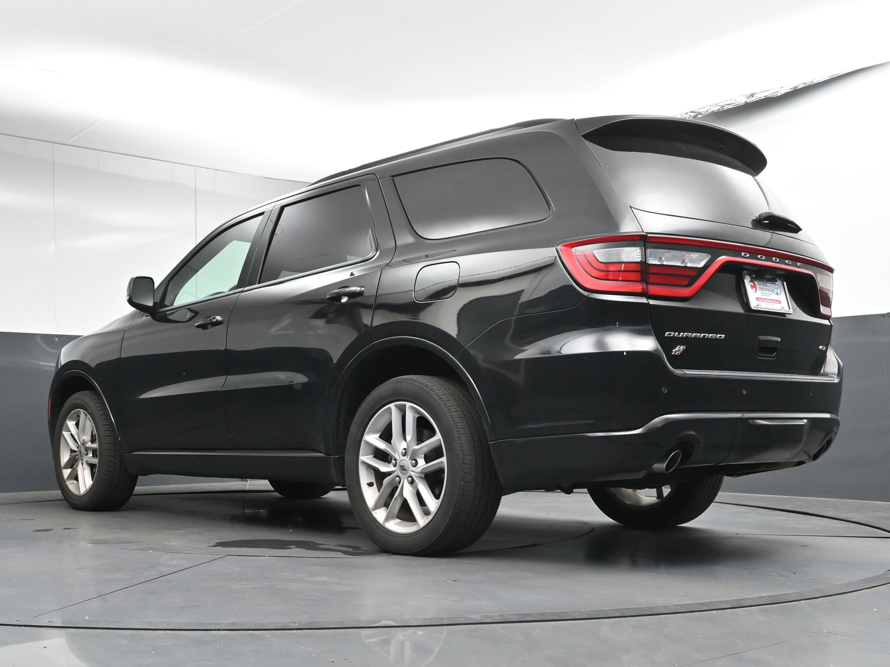 Used 2023 Dodge Durango GT image 29