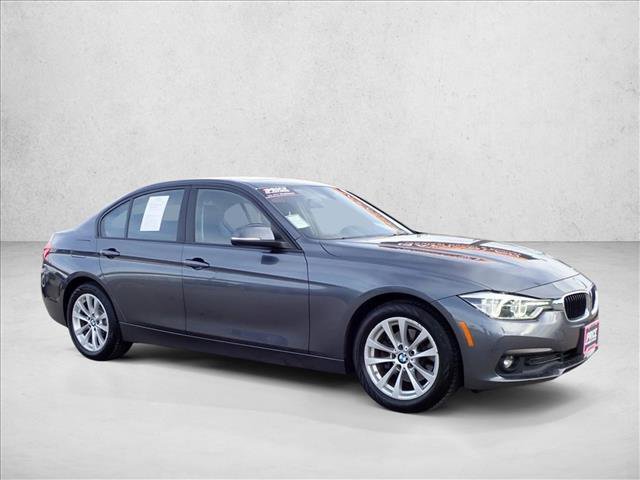 Used 2018 BMW 320i xDrive Sedan AWD/4WD image 6