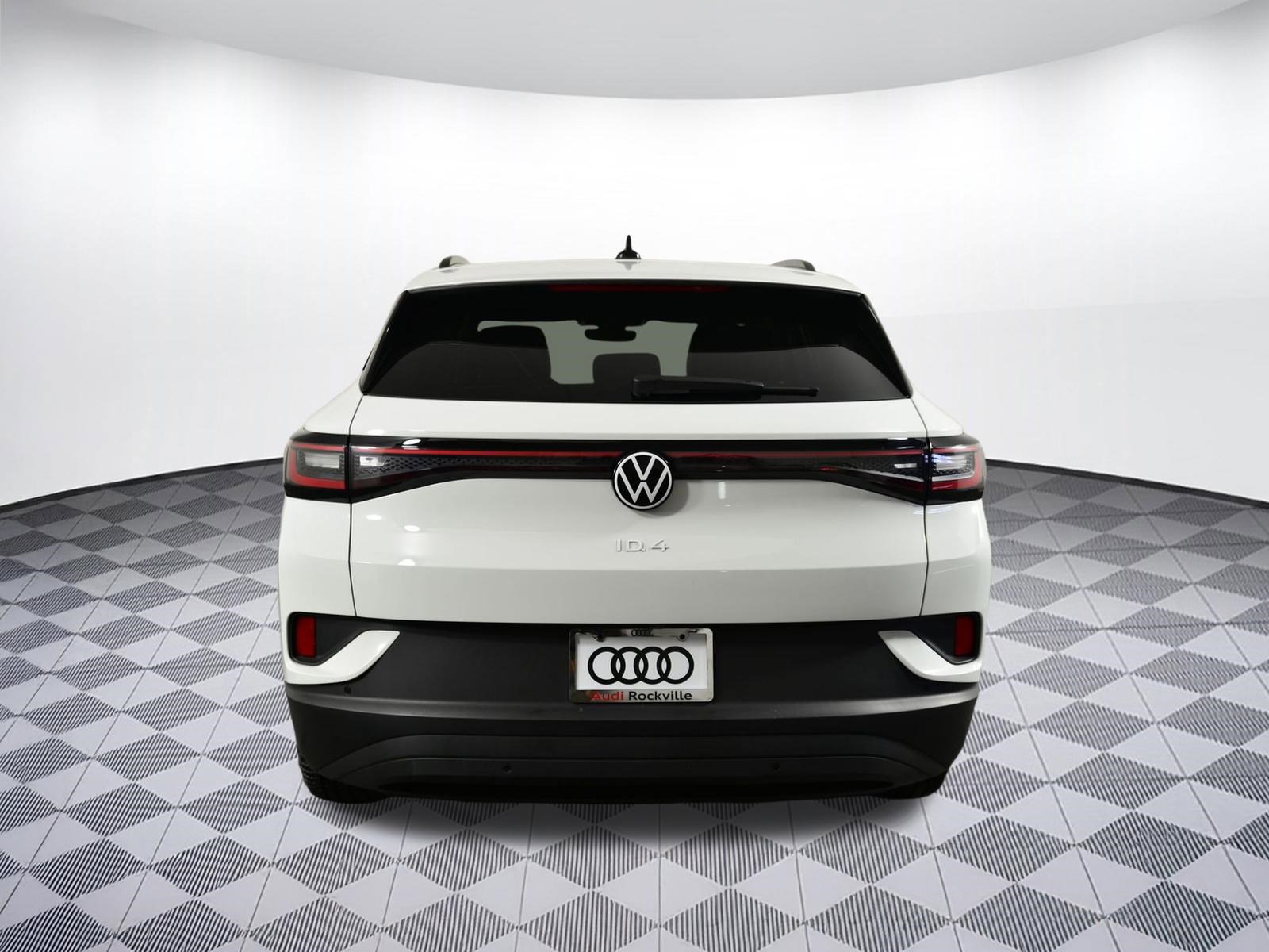 Used 2025 Volkswagen ID.4 Limited image 8