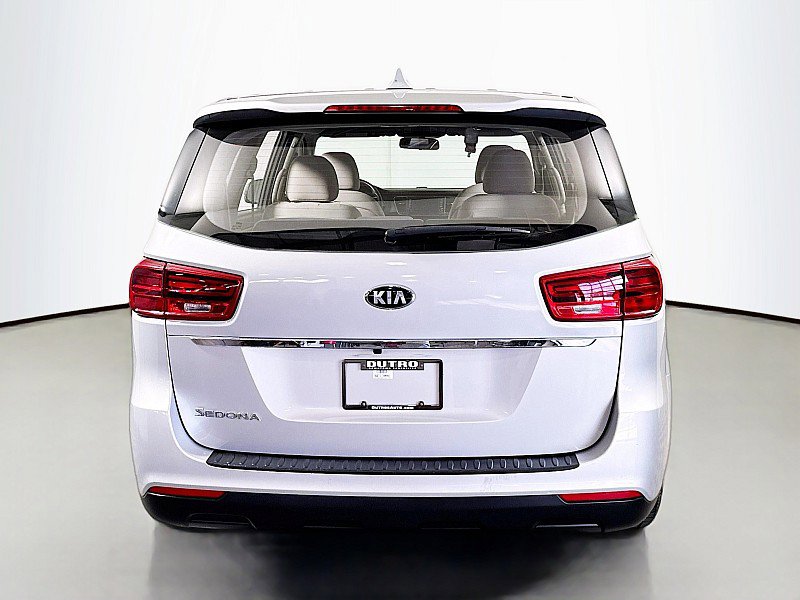 Used 2019 Kia Sedona L image 6