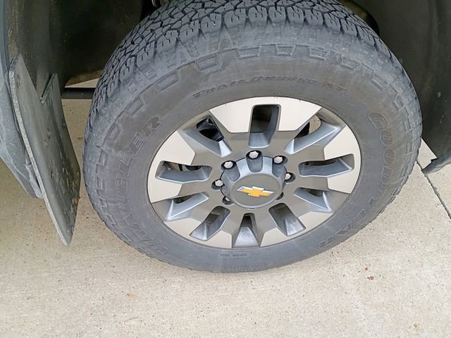 Used 2024 Chevrolet Silverado 2500 LTZ w/ LTZ Convenience Package image 18