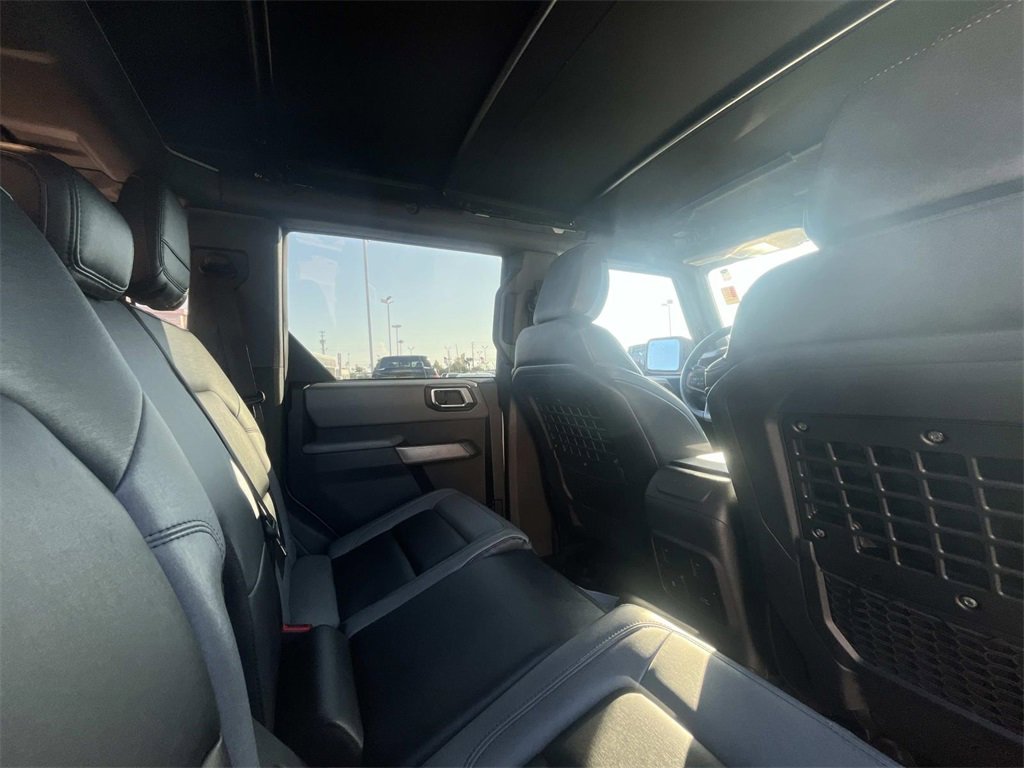 Used 2023 Ford Bronco Black Diamond image 17