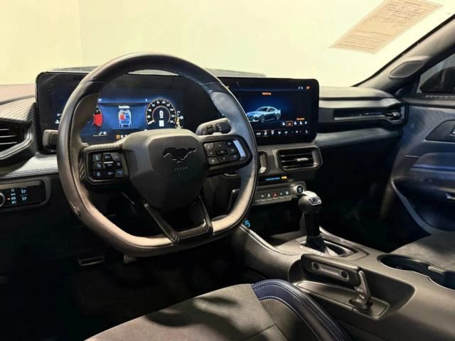 Used 2025 Ford Mustang Dark Horse image 14
