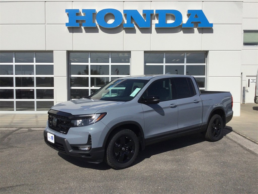 New 2026 Honda Ridgeline Black Edition image 8