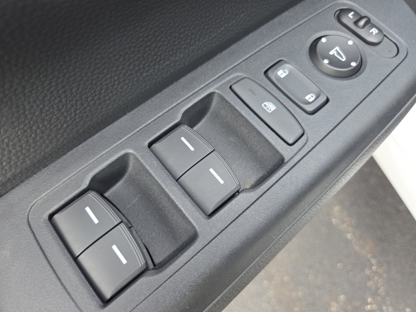 Used 2024 Honda CR-V Sport-L image 28