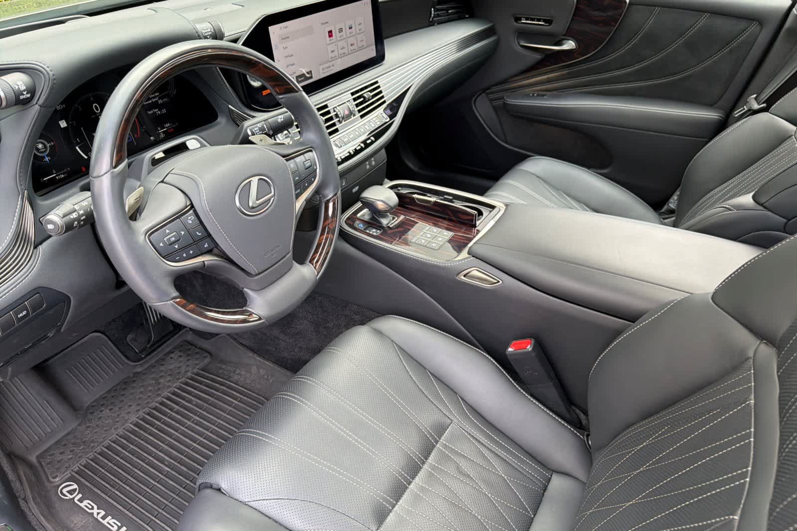 Certified 2024 Lexus LS 500 w/ Interior Upgrade Package RWD image 11