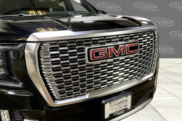 Used 2022 GMC Yukon Denali AWD/4WD image 12