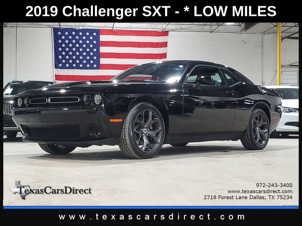 Used 2019 Dodge Challenger SXT w/ Plus Package