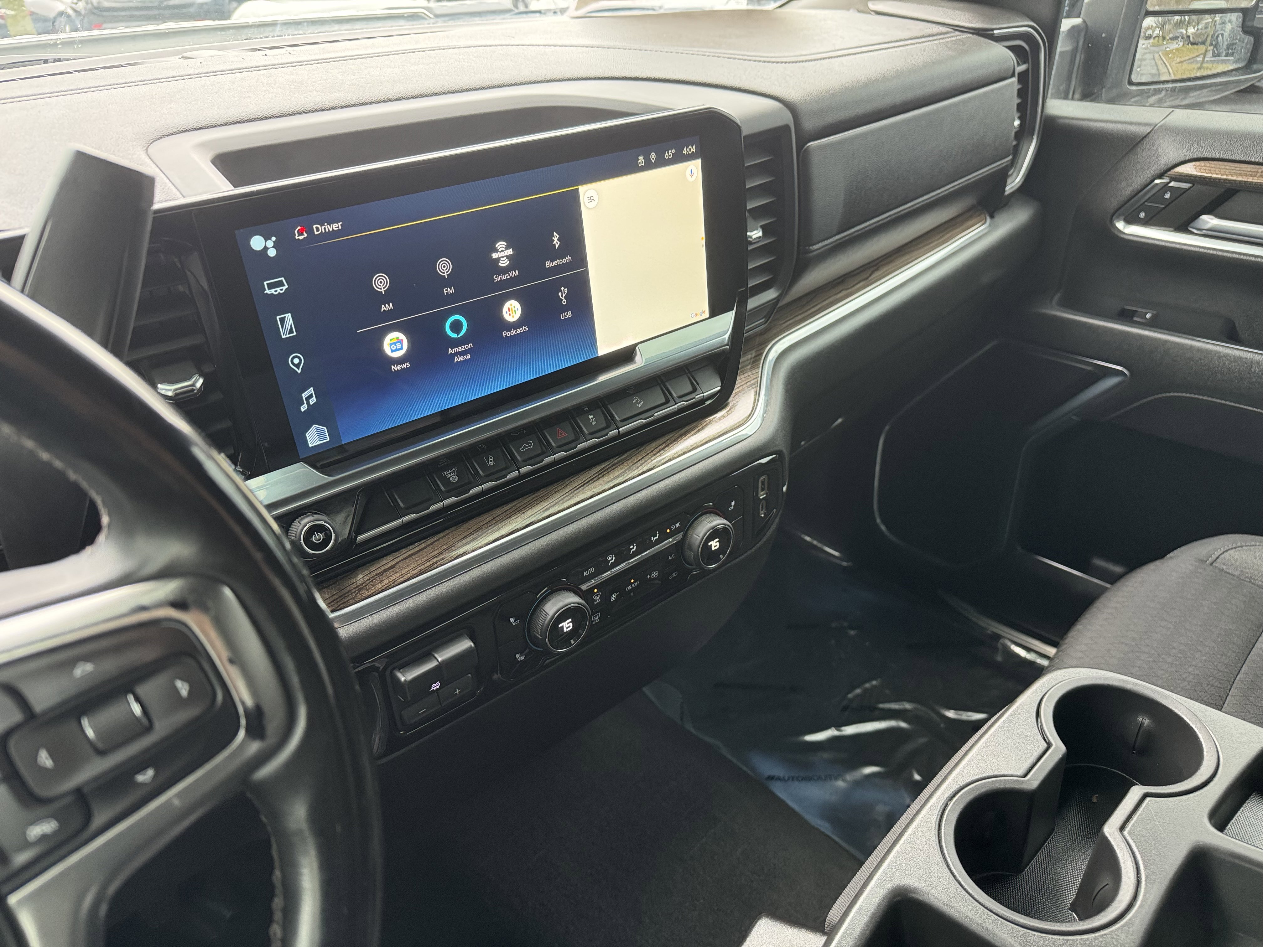 Used 2024 Chevrolet Silverado 2500 LT image 26