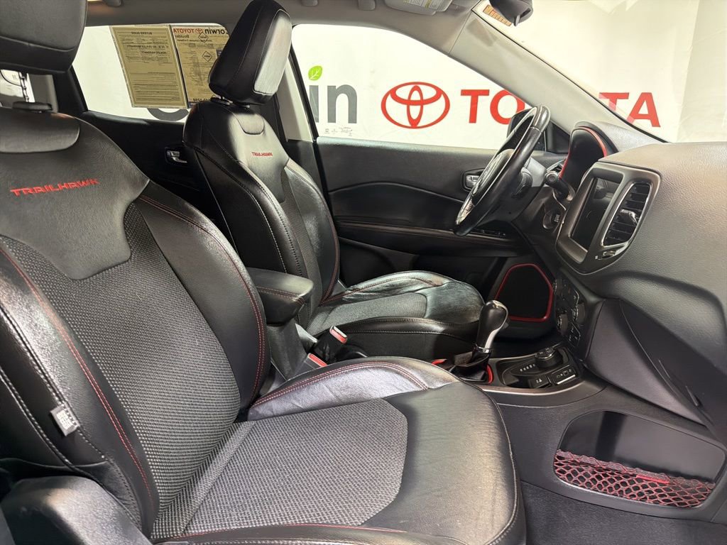 Used 2019 Jeep Compass Trailhawk image 10