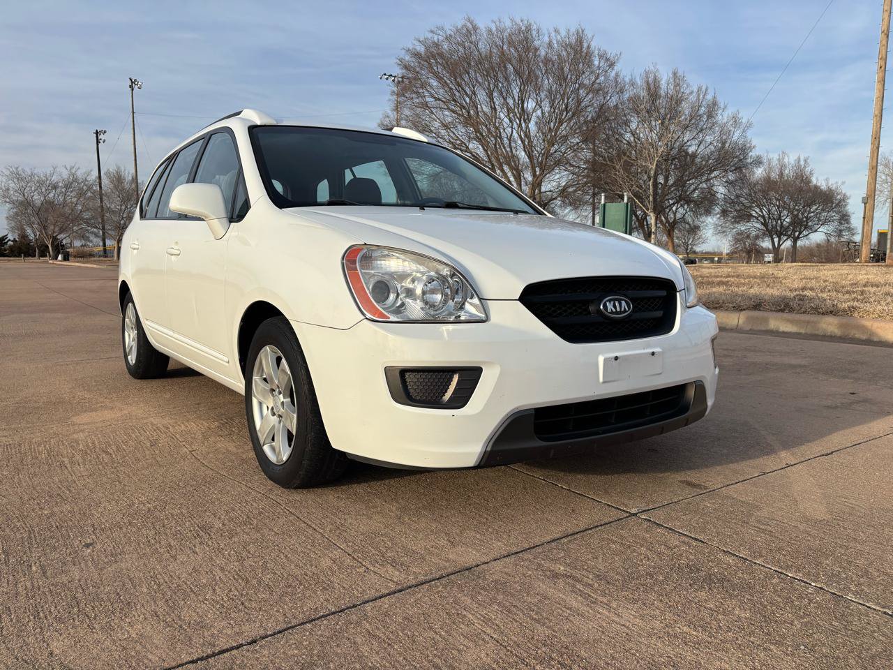 Used 2007 Kia Rondo LX FWD image 29