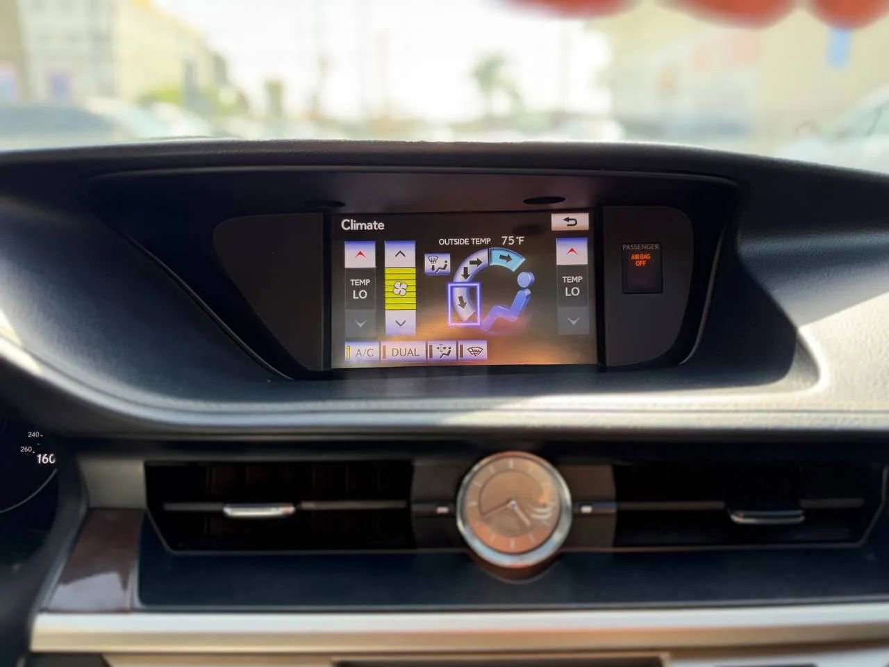 Used 2014 Lexus ES 350 w/ Premium Package FWD image 43