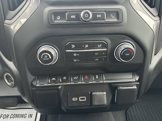 Used 2022 Chevrolet Silverado 1500 Custom AWD/4WD image 18